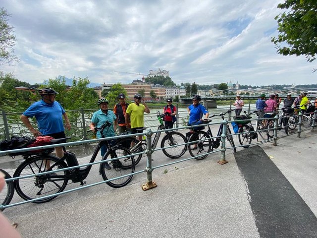 Seniorenbund Höchst auf Fahrradtour im Salzkammergut